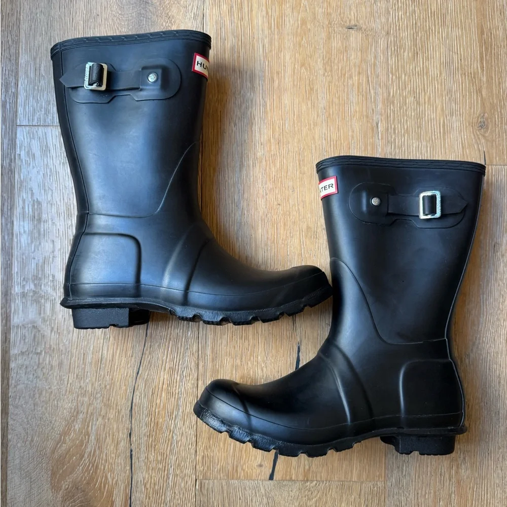 🔥NEW🔥Hunter Black Original Short Rain Bootss z8 NWOT Price Firm!
